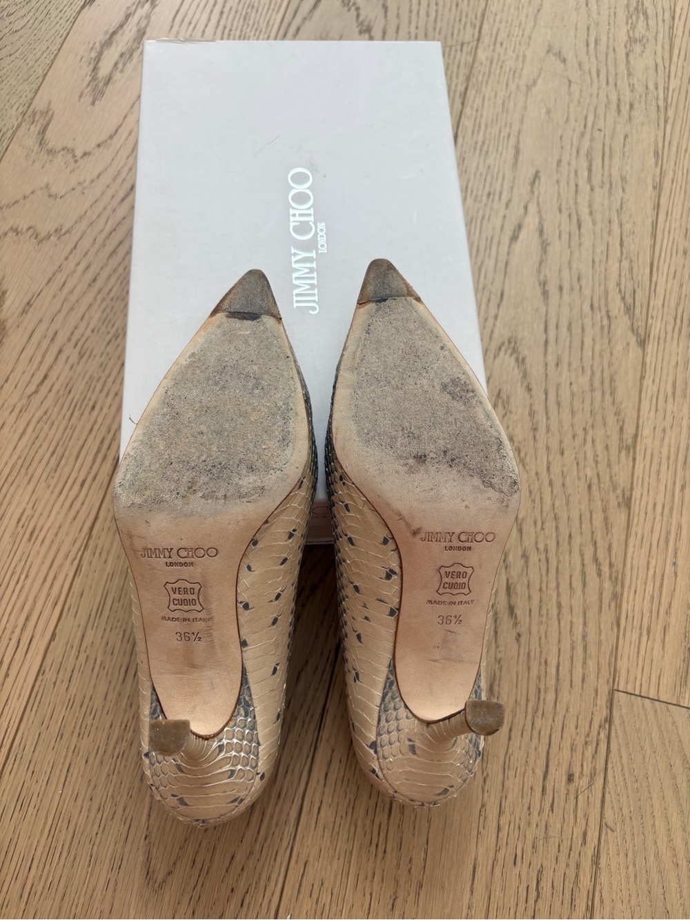 Jimmy Choo - Snakeskin Beige and Gray Pump - Picture 8 of 9